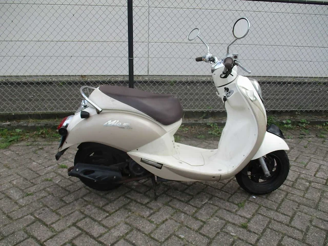 Sym - snorscooter - mio 50 fshion style - scooter - afbeelding 6 van  11