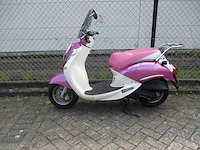 Sym - snorscooter - mio 50 pink lady - scooter - afbeelding 1 van  11