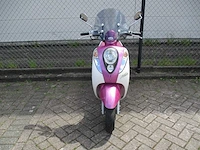 Sym - snorscooter - mio 50 pink lady - scooter - afbeelding 5 van  11