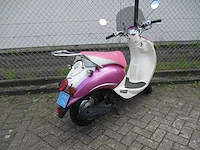 Sym - snorscooter - mio 50 pink lady - scooter - afbeelding 9 van  11