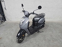 Sym - snorscooter - mio 50i - 4t 25km uitvoering ffz85x - afbeelding 3 van  7