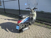 Sym - snorscooter - mio 50i - scooter - afbeelding 9 van  11