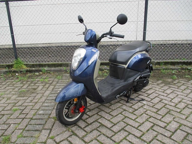 Sym - snorscooter - mio 50i - scooter - afbeelding 4 van  11