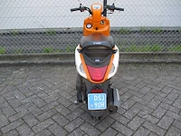 Sym - snorscooter - mio 50i injectie - scooter - afbeelding 9 van  10