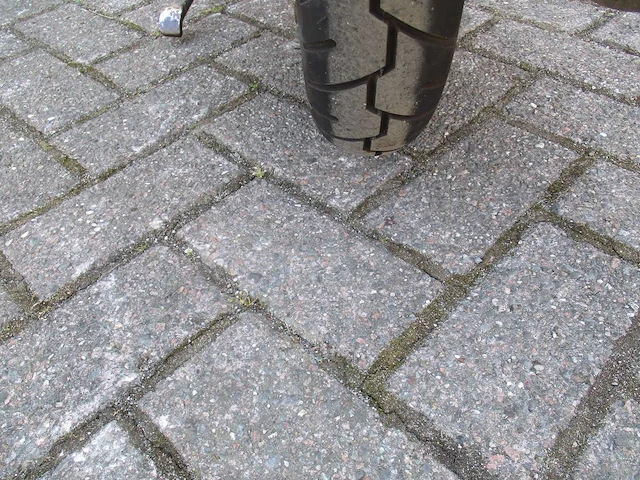 Sym - snorscooter - mio 50i injectie - scooter - afbeelding 10 van  10