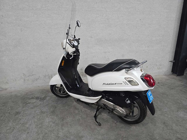 Sym - snorscooter - orbit - 4t 25km uitvoering d040zh - afbeelding 6 van  7