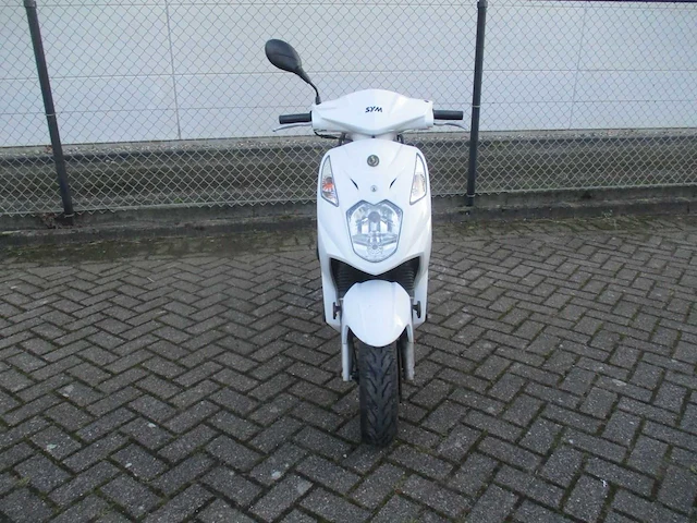 Sym - snorscooter - orbit 2 - scooter - afbeelding 5 van  11