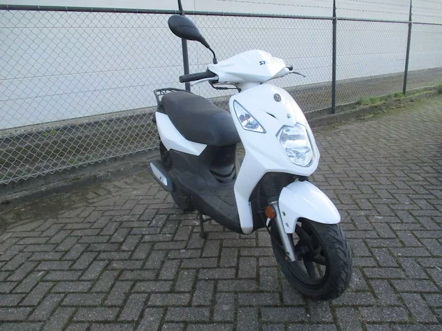 Sym - snorscooter - orbit 2 - scooter - afbeelding 7 van  11