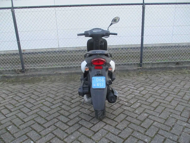 Sym - snorscooter - orbit 2 - scooter - afbeelding 10 van  11