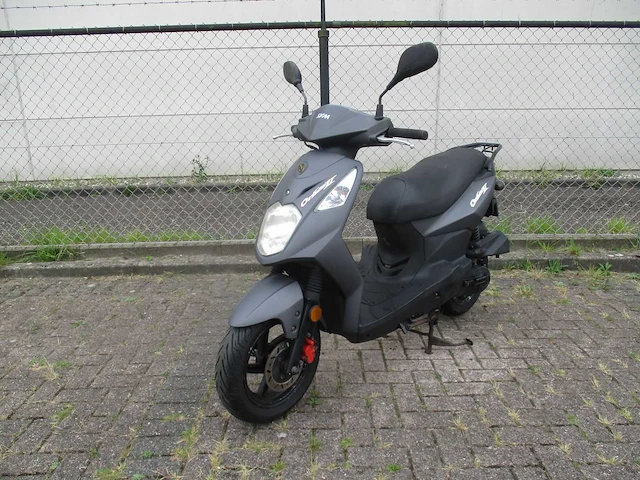 Sym - snorscooter - orbit ll - scooter - afbeelding 2 van  11