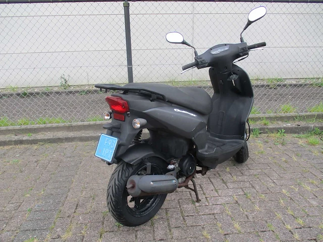 Sym - snorscooter - orbit ll - scooter - afbeelding 7 van  11