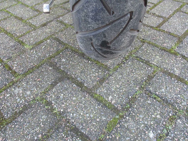 Sym - snorscooter - orbit ll - scooter - afbeelding 11 van  11