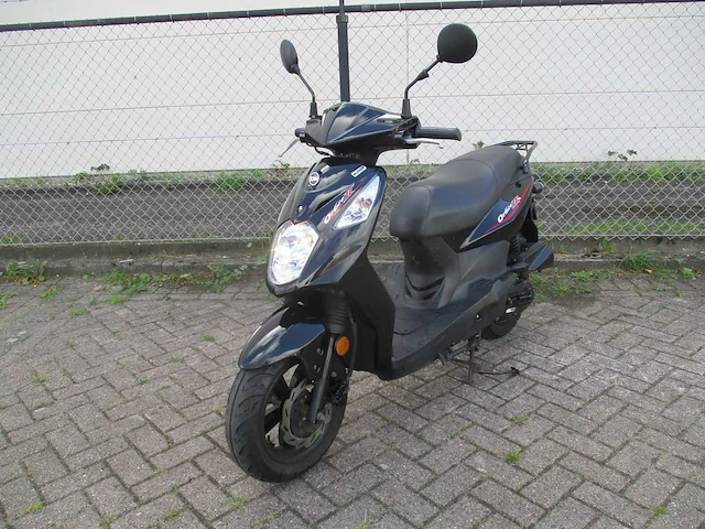 Sym - snorscooter - orbit ll 50 - scooter - afbeelding 4 van  11