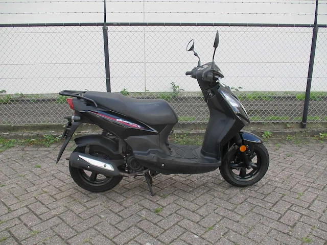 Sym - snorscooter - orbit ll 50 - scooter - afbeelding 8 van  11