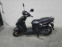 Sym - snorscooter - orbit lli - 4t 25km uitvoering dvz44k - afbeelding 1 van  7