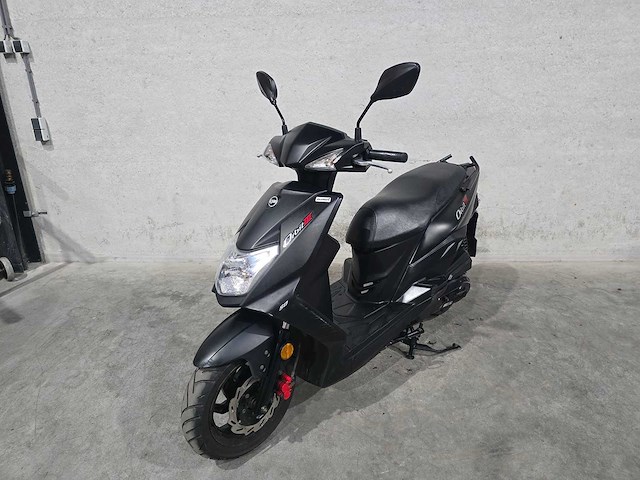 Sym - snorscooter - orbit lli - 4t 25km uitvoering dvz44k - afbeelding 4 van  7