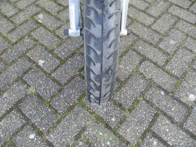 Sym - snorscooter - symphony 50 - scooter - afbeelding 6 van  11