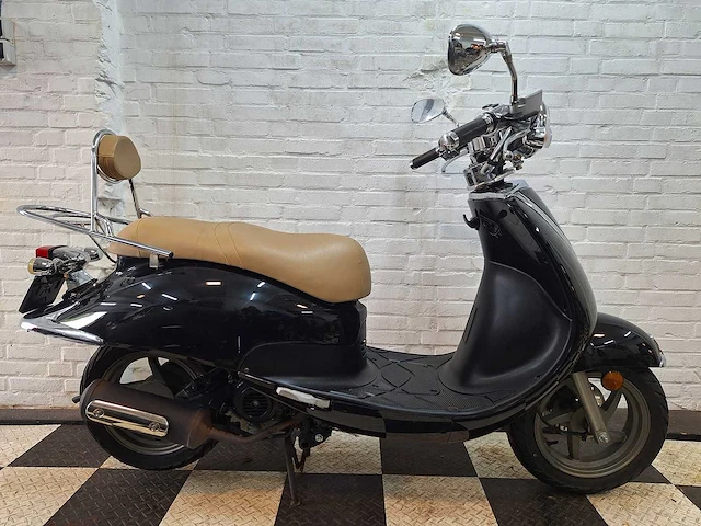Sym allo cello 25 km snorscooter 4takt - afbeelding 6 van  7