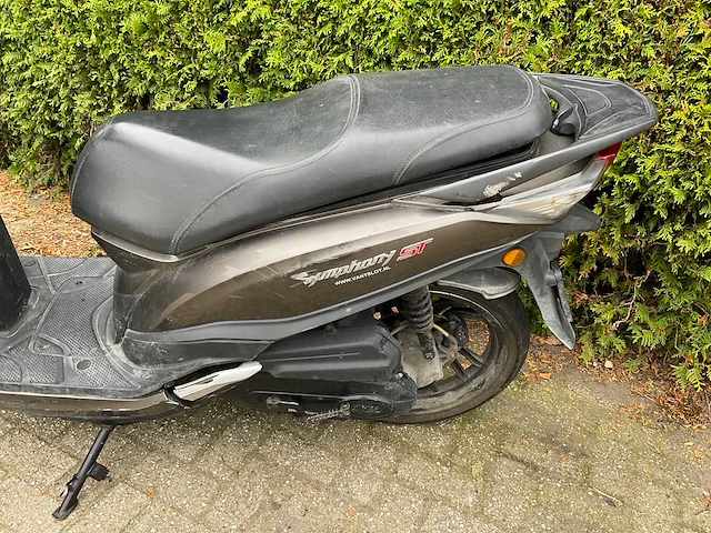 Sym bromscooter dkn-41-d - afbeelding 13 van  13