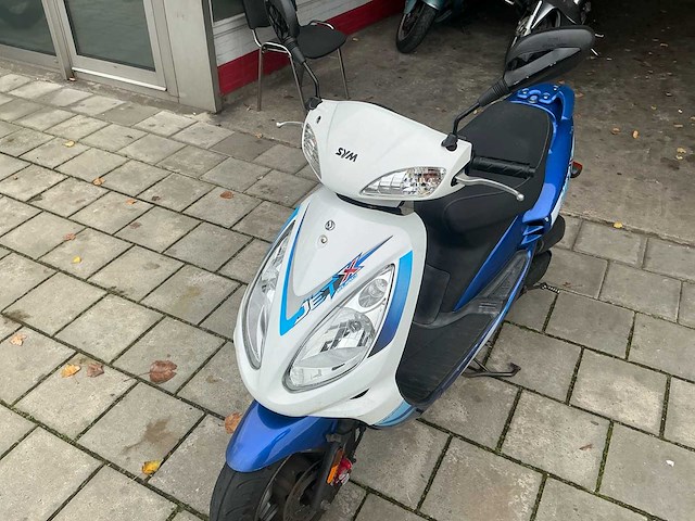 Sym bromscooter jet 50 - afbeelding 14 van  14