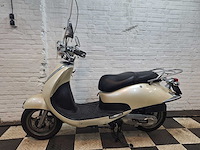 Sym cello 25 km snorscooter 4takt - afbeelding 1 van  7