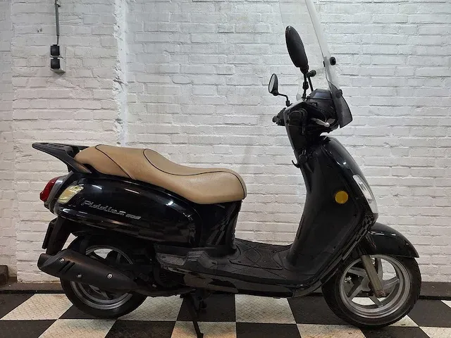 Sym fiddle 2 25 km snorscooter 4takt - afbeelding 6 van  7
