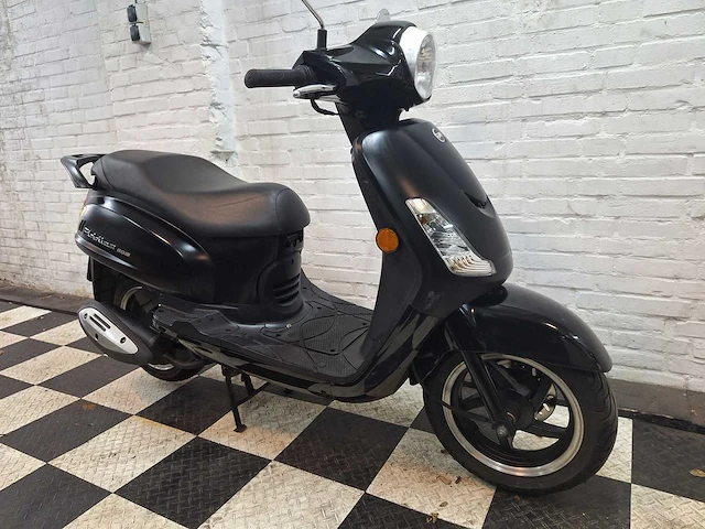 Sym fiddle 2 25 km snorscooter 4takt - afbeelding 7 van  7