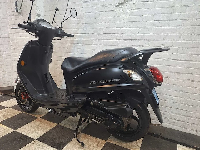 Sym fiddle 2 25 km snorscooter 4takt - afbeelding 3 van  7