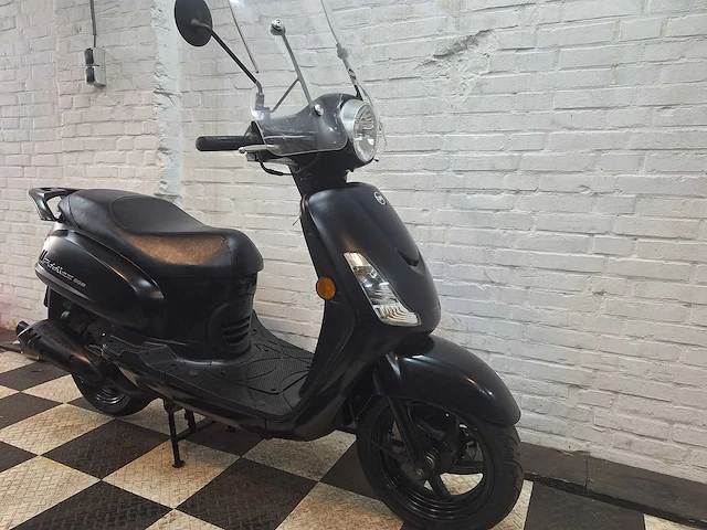 Sym fiddle 2 25 km snorscooter 4takt - afbeelding 6 van  7