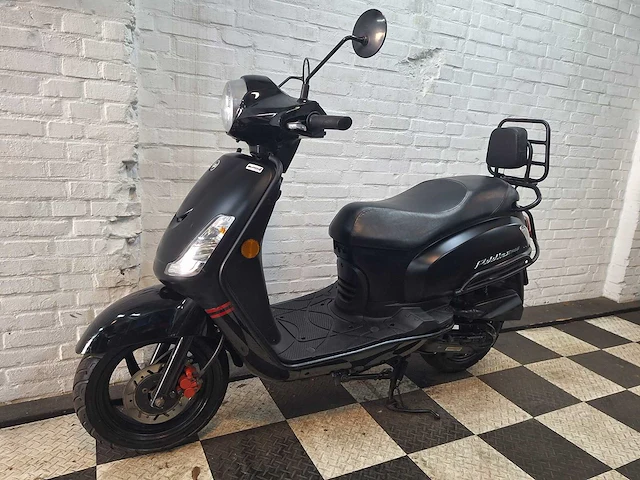 Sym fiddle 2 25 km snorscooter 4takt - afbeelding 2 van  7