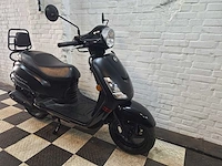 Sym fiddle 2 25 km snorscooter 4takt - afbeelding 6 van  7