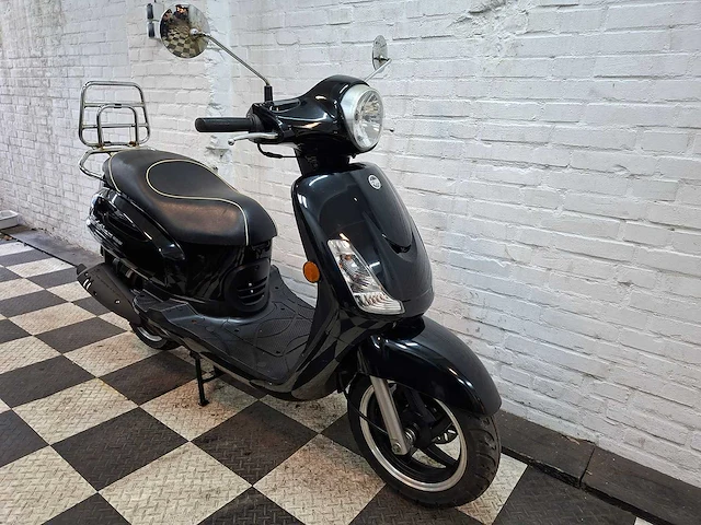 Sym fiddle 2 25 km snorscooter 4takt - afbeelding 7 van  7