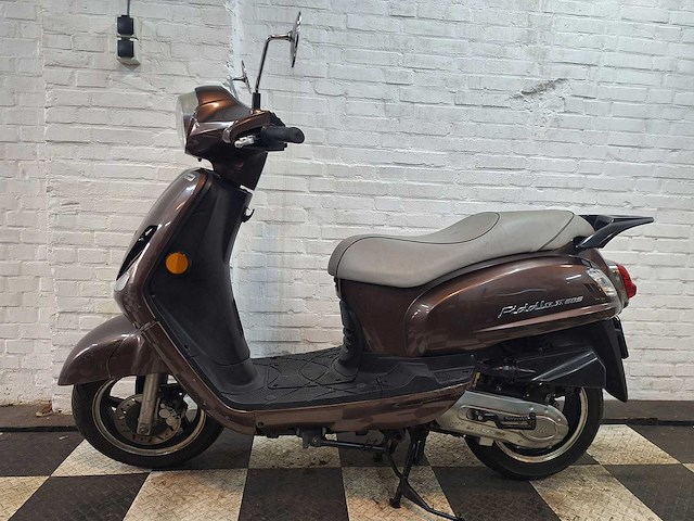 Sym fiddle 2 25 km snorscooter 4takt - afbeelding 1 van  7