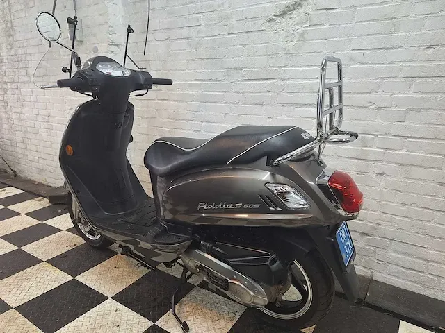 Sym fiddle 2 25km snorscooter 4-takt - afbeelding 3 van  7