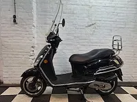 Sym fiddle 2 45 km bromscooter 4takt - afbeelding 1 van  7