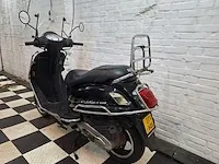 Sym fiddle 2 45 km bromscooter 4takt - afbeelding 3 van  7