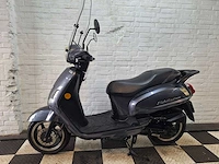 Sym fiddle 2 45 km bromscooter 4takt - afbeelding 1 van  7