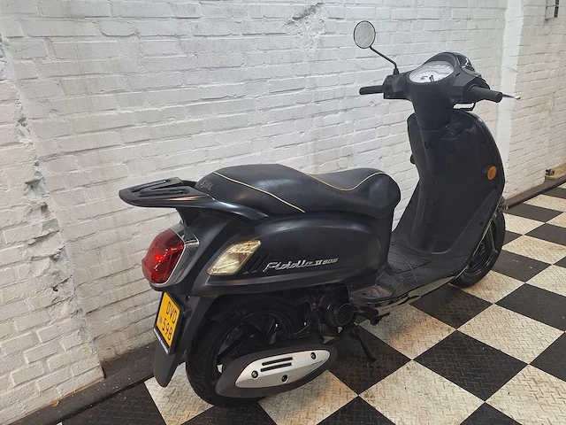 Sym fiddle 2 45 km bromscooter 4takt - afbeelding 5 van  7