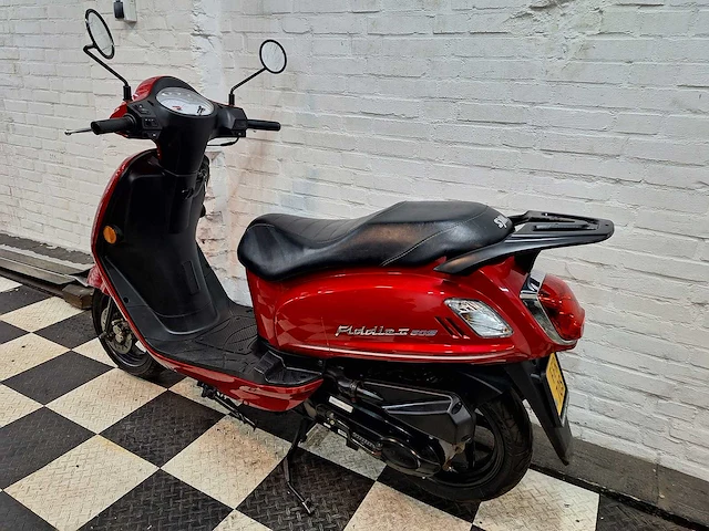 Sym fiddle 2 45 km bromscooter 4takt - afbeelding 3 van  7