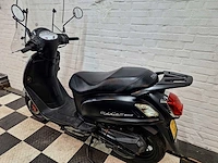 Sym fiddle 2 45 km bromscooter 4takt - afbeelding 3 van  7