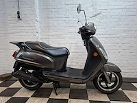 Sym fiddle 2 45 km bromscooter 4takt - afbeelding 6 van  7