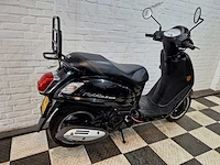 Sym fiddle 2 45 km bromscooter 4takt - afbeelding 5 van  7