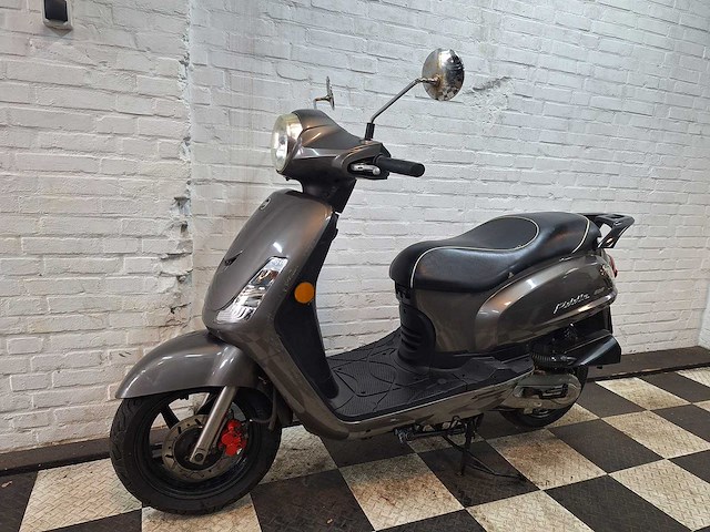 Sym fiddle 2 45 km bromscooter 4takt - afbeelding 2 van  6