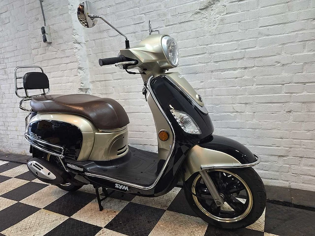 Sym fiddle 3 45 km bromscooter 4takt - afbeelding 7 van  7