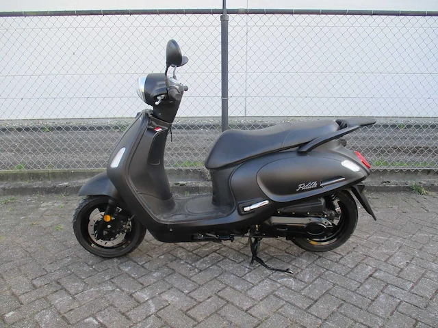 Sym fiddle 4 - snorscooter - injectie - scooter - afbeelding 1 van  12