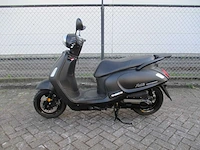Sym fiddle 4 - snorscooter - injectie - scooter - afbeelding 1 van  12