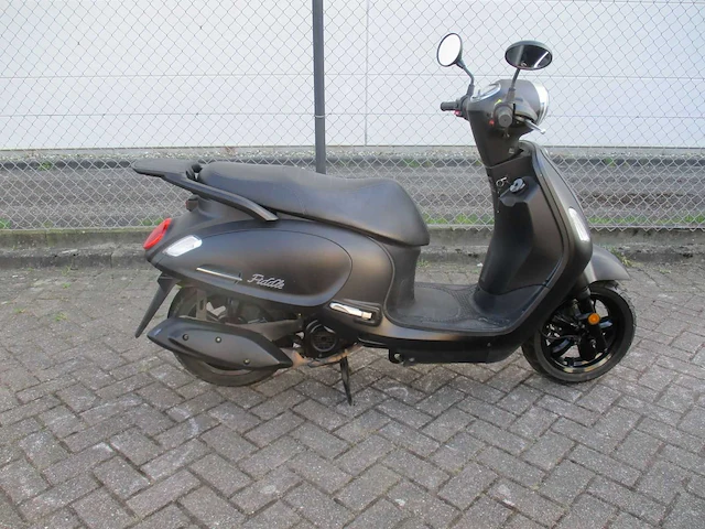 Sym fiddle 4 - snorscooter - injectie - scooter - afbeelding 10 van  12