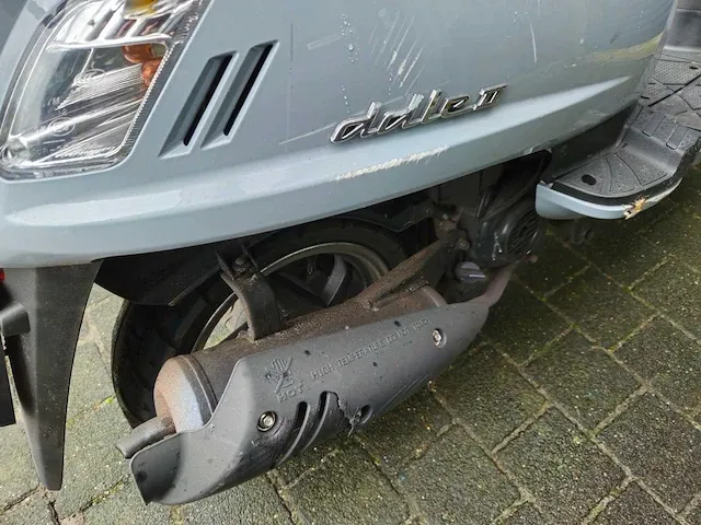 Sym fiddle ii - scooter - afbeelding 3 van  15