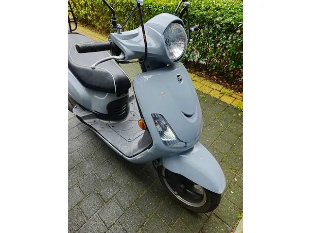 Sym fiddle ii - scooter - afbeelding 13 van  15
