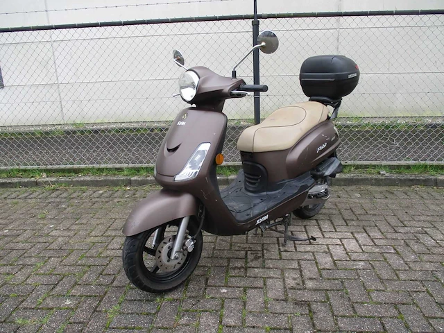 Sym fiddle ll - snorscooter - 50 s - scooter - afbeelding 2 van  9